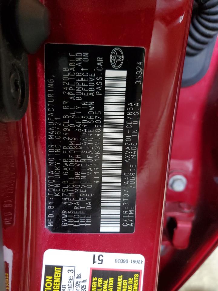 Toyota Camry Le Image 6