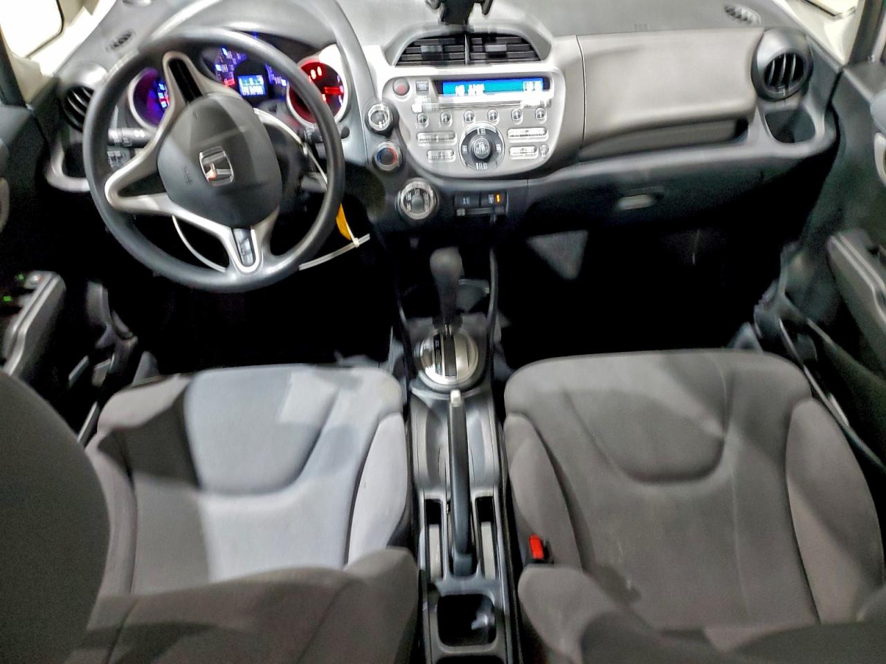 Honda Fit Image 8