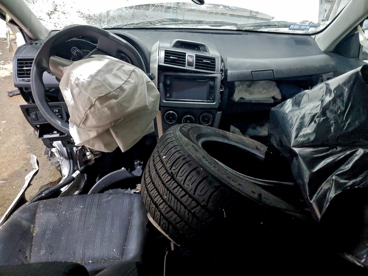 Toyota Corolla Base Image 8