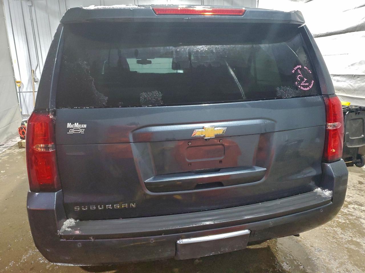 Chevrolet Suburban K1500 Ls Image 5