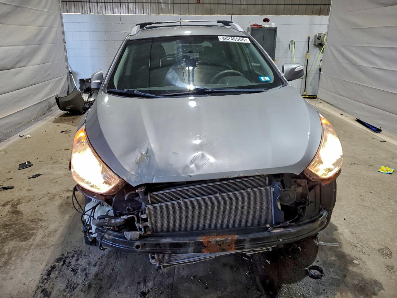 Hyundai TUCSON Gls Image 10