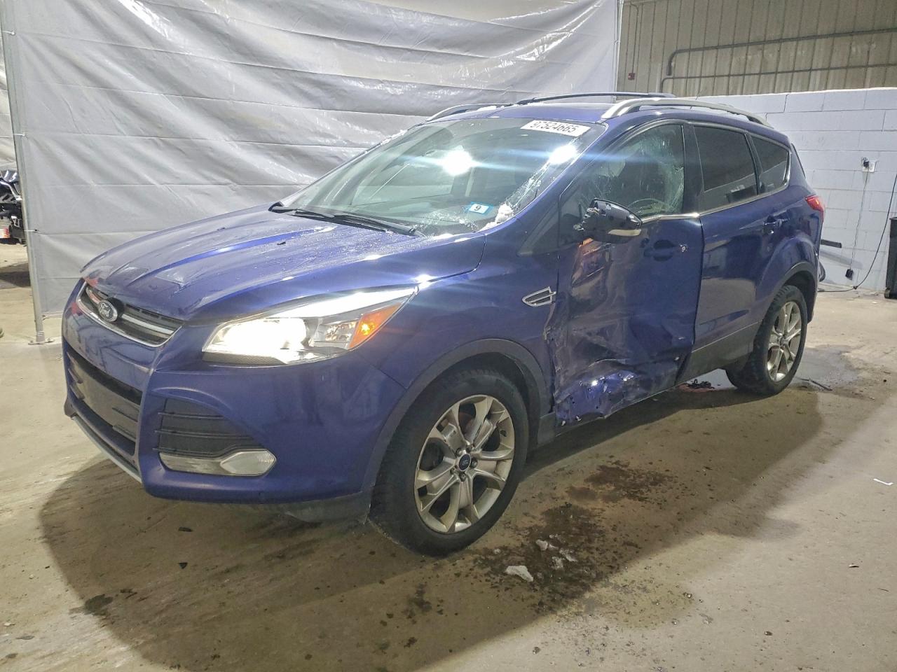 Ford Escape Titanium Image 1