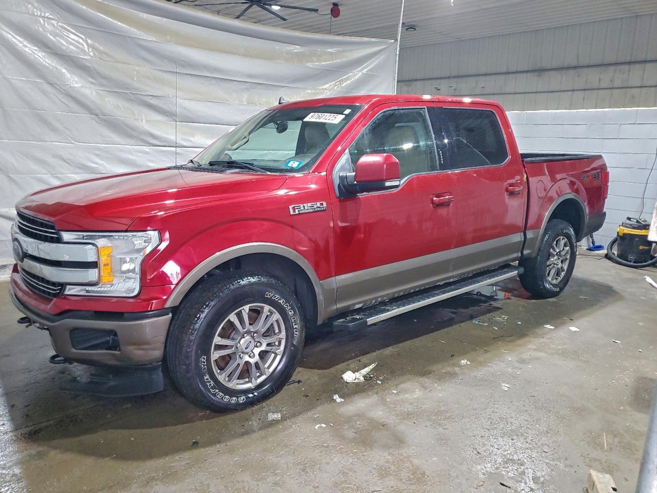 Ford F-150 Supercrew Image 1