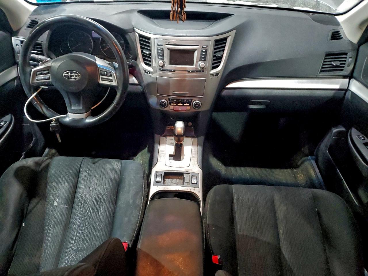 Subaru Outback 2.5i Premium Image 11