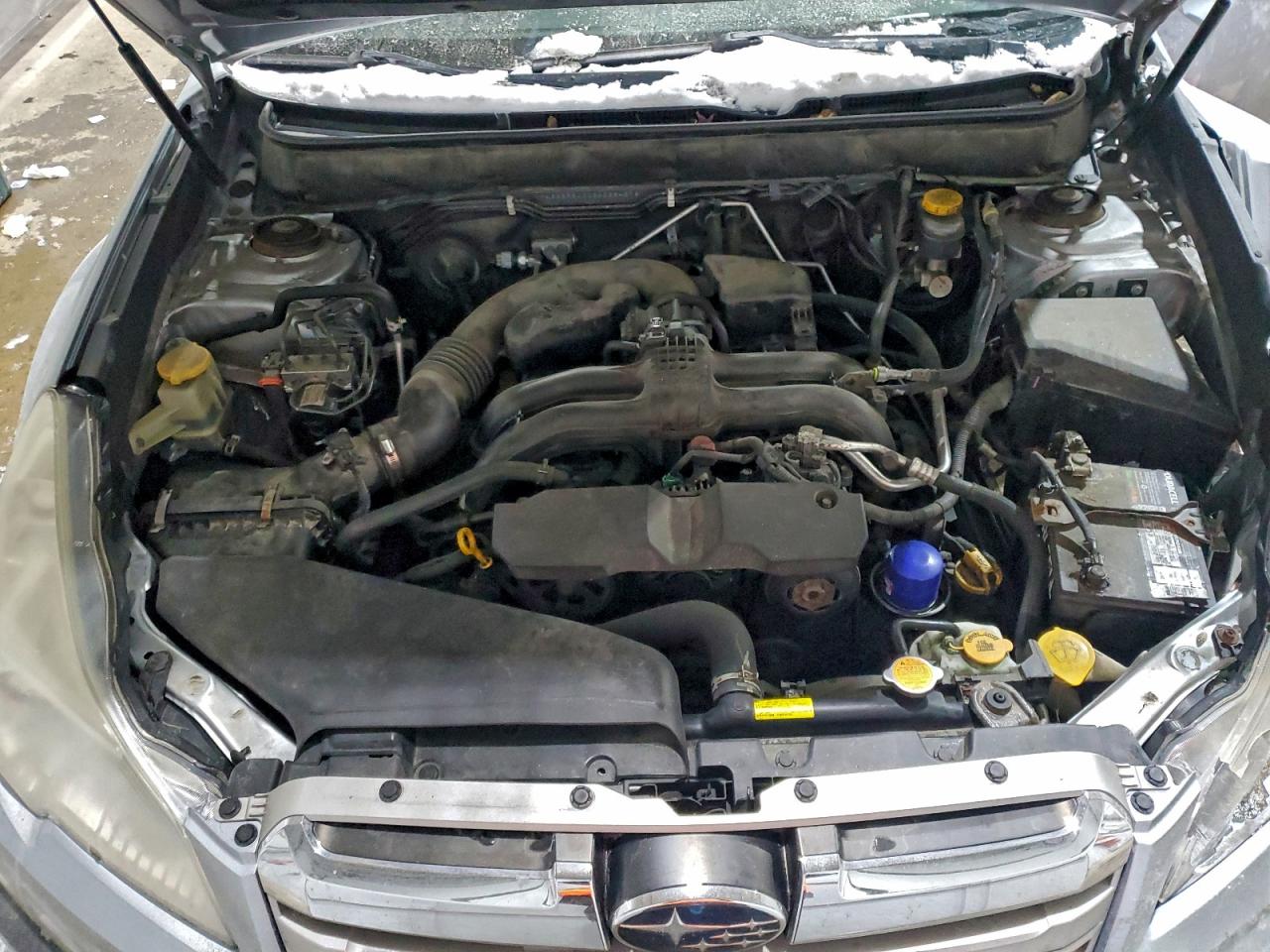 Subaru Outback 2.5i Premium Image 2