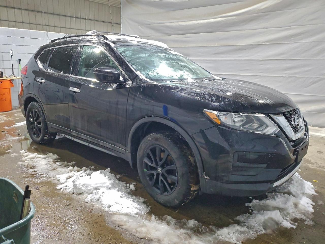 Nissan Rogue Sv Image 2