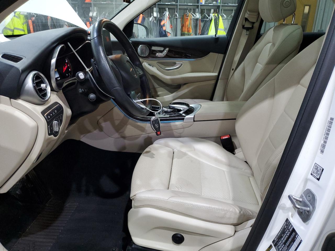 Mercedes-Benz GLC 300 4matic Image 6