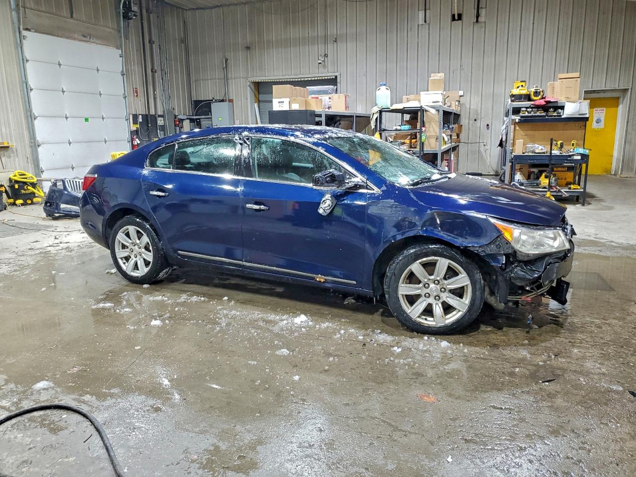 Buick LaCrosse Cxl Image 2