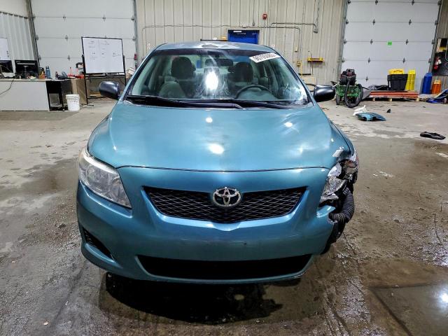 Toyota Corolla Base Image 13