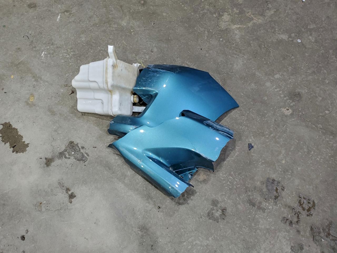 Toyota Corolla Base Image 11