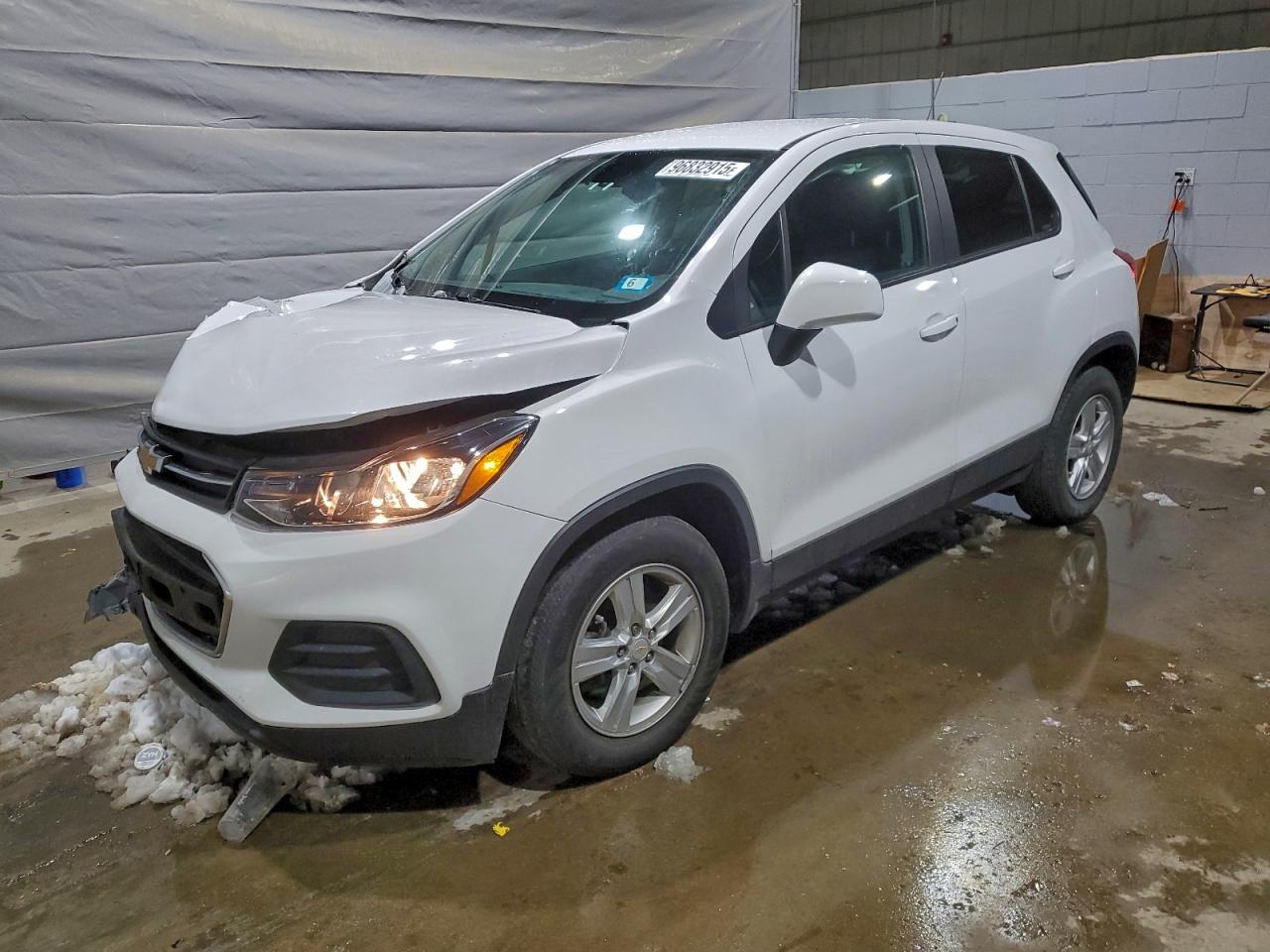 Chevrolet Trax Ls Image 1
