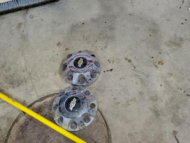 Chevrolet Silverado K3500 Lt Image 14