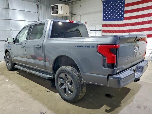 Ford F-150 Lightning Xlt Image 3