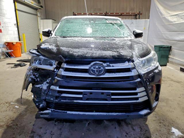 Toyota Highlander Le Image 2