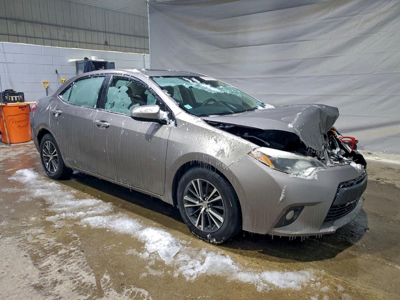 Toyota Corolla L Image 10