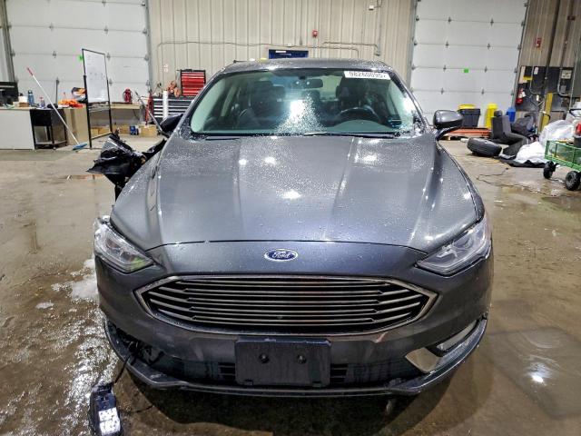Ford Fusion Se Image 6