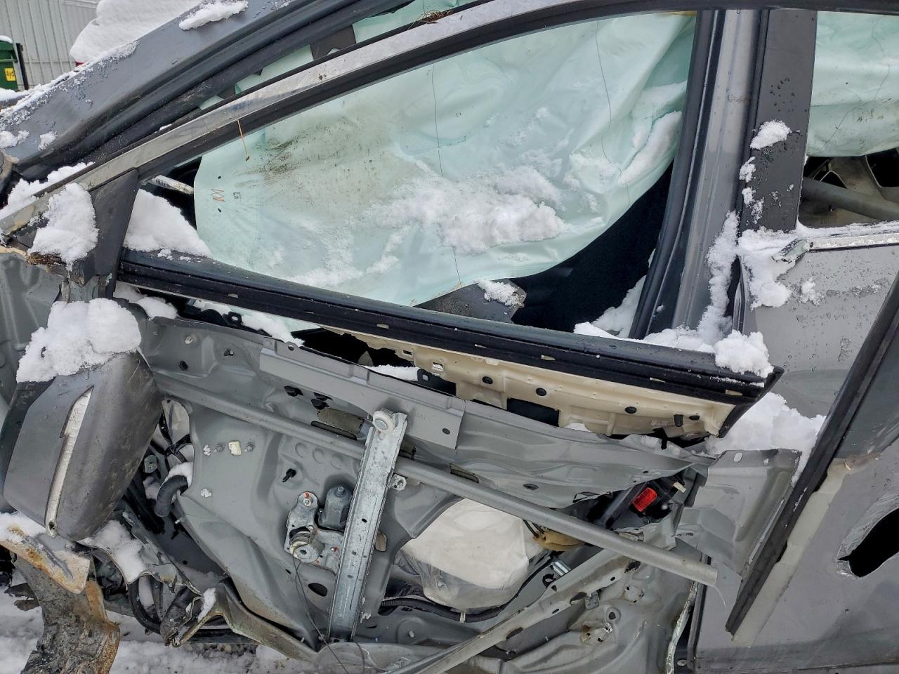 Nissan Rogue S Image 7