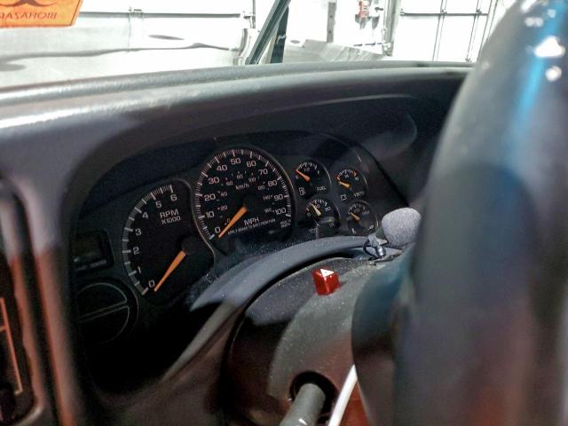 Chevrolet Silverado C1500 Image 11