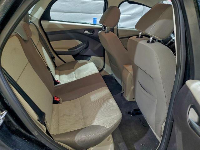 Ford Focus Se Image 10