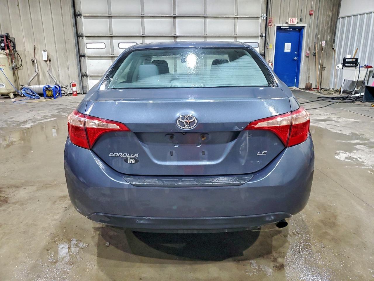 Toyota Corolla L Image 5