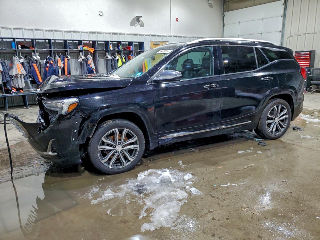 GMC Terrain Denali Image 1