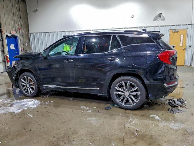 GMC Terrain Denali Image 13