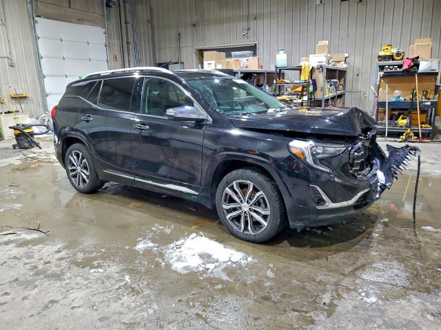 GMC Terrain Denali Image 12