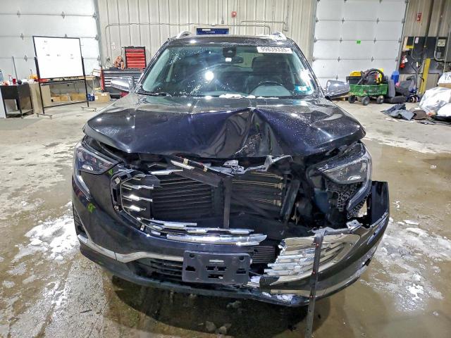 GMC Terrain Denali Image 10