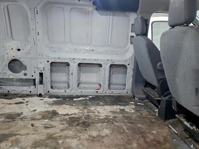 Ford Transit T-250 Image 6