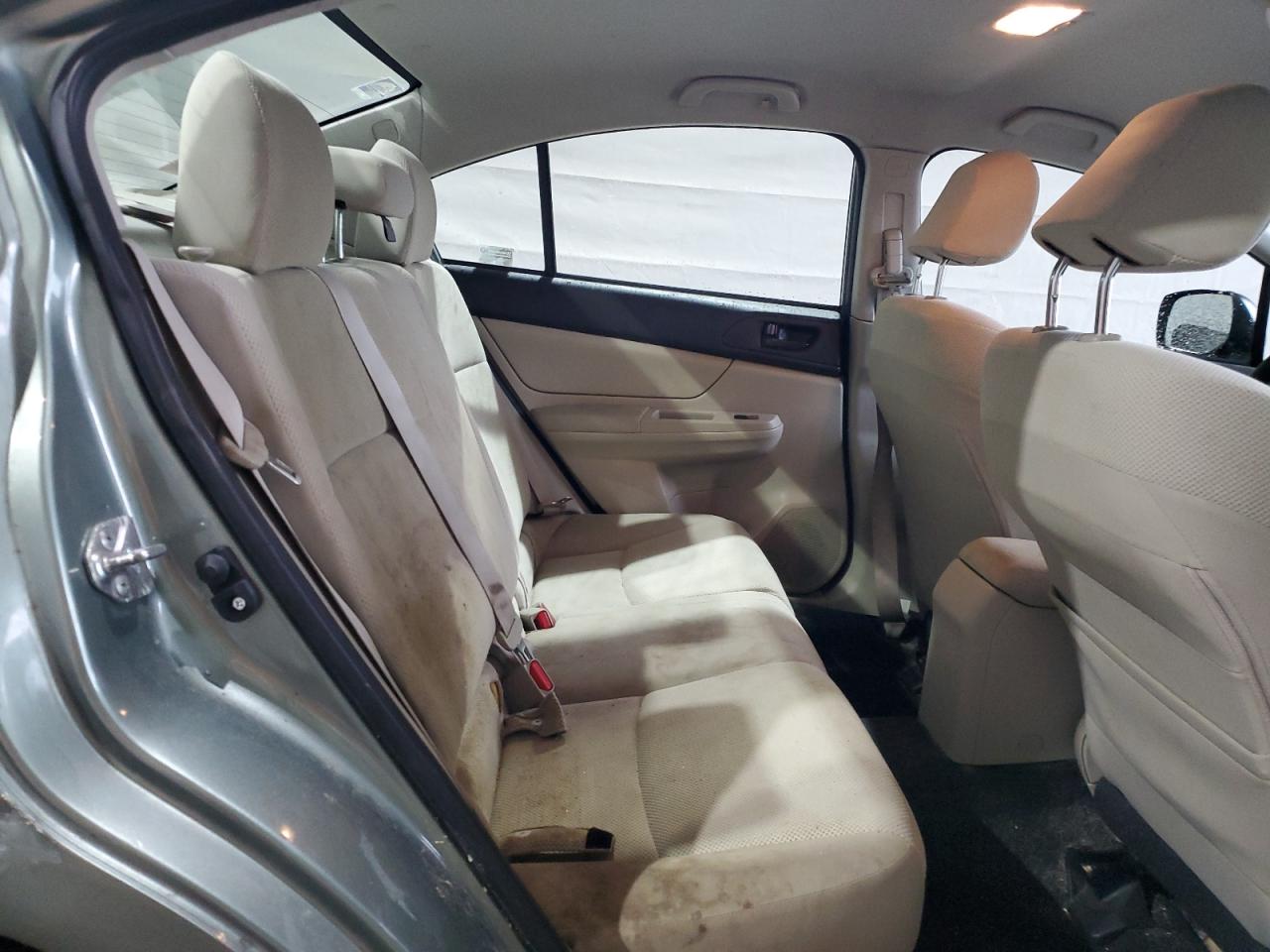 Subaru Impreza Image 8